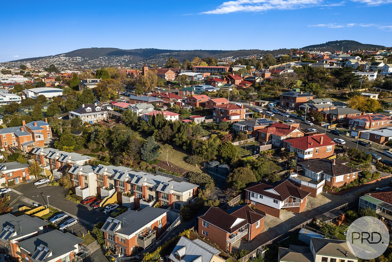 1 and 2/4a Watkins Avenue WEST HOBART 25