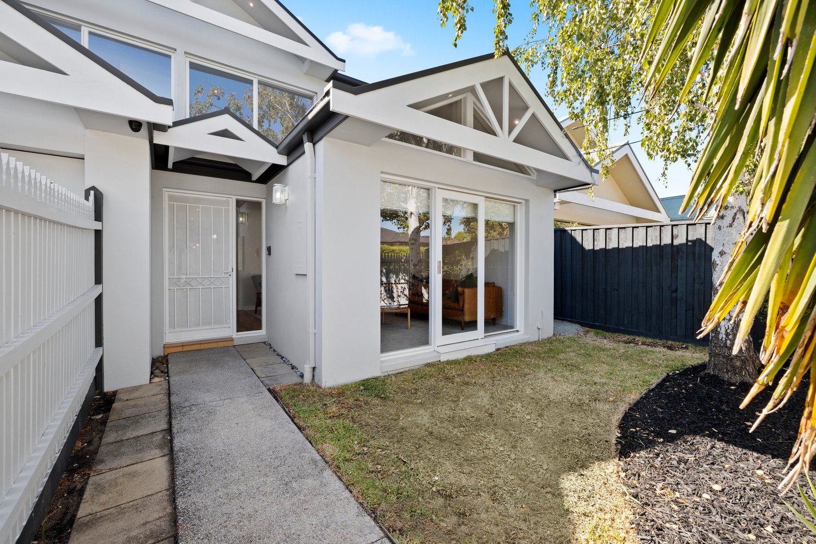 Gallery: 1 Anderson Court