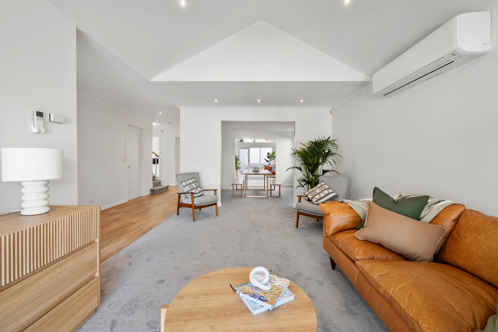 Gallery: 1 Anderson Court