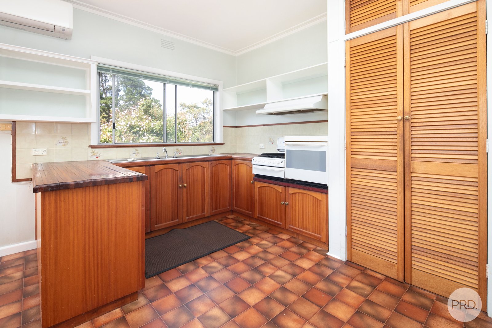 1 Angus Street SKIPTON 11