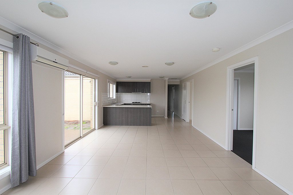 1 Annmaree Drive WINTER VALLEY 5