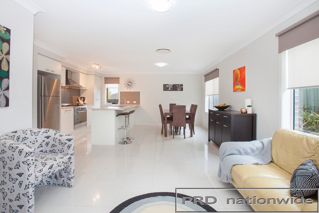 1 Antrim Close ASHTONFIELD 8