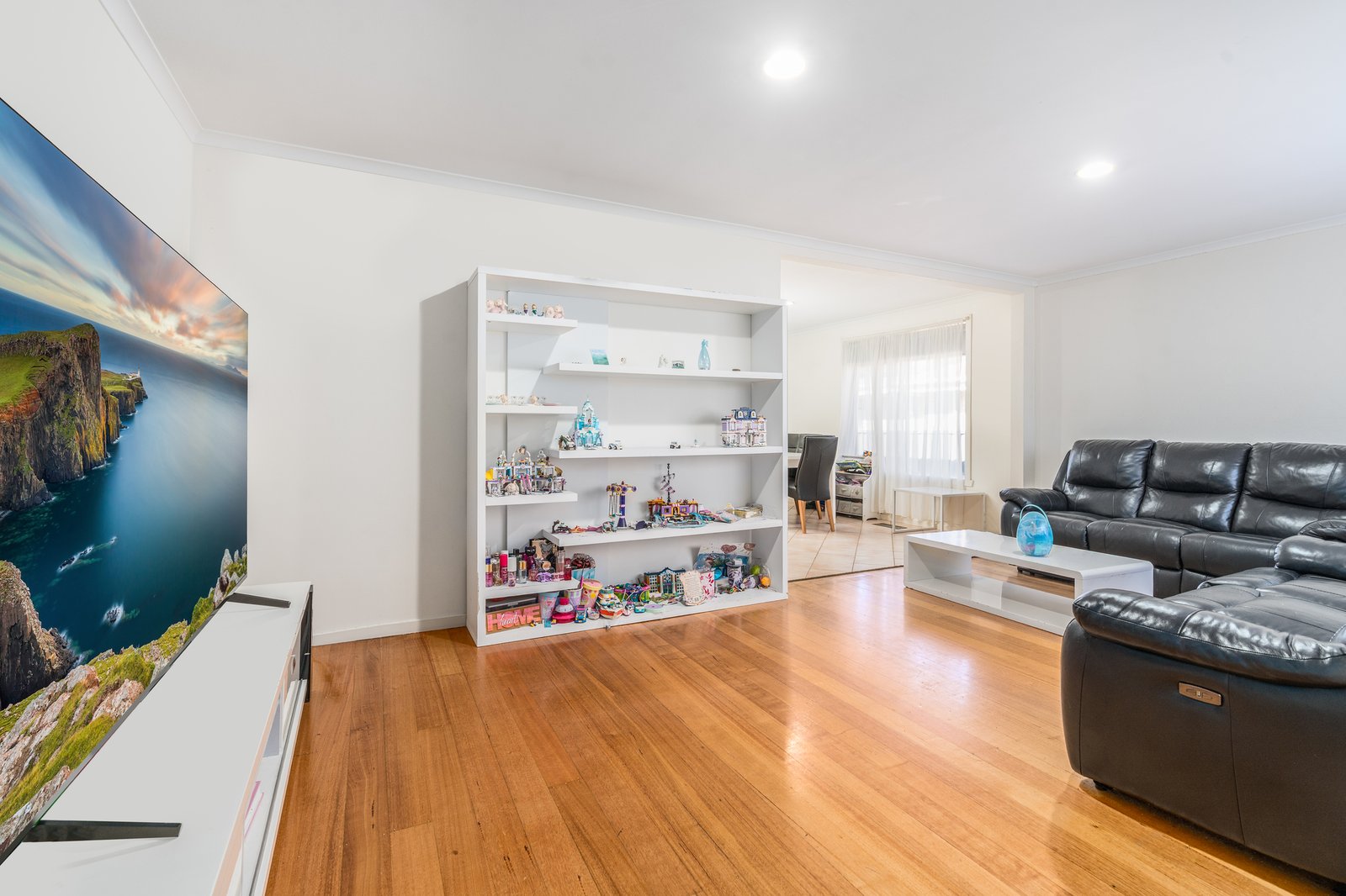 Gallery: 1 Appleton Road