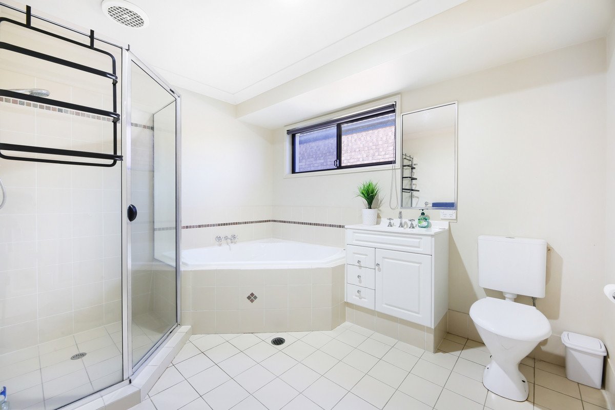1 Arbury Hill Close Burleigh Heads 14