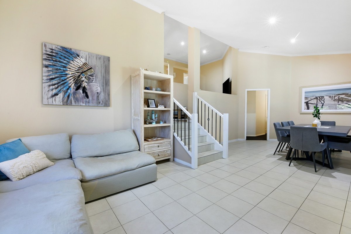 1 Arbury Hill Close Burleigh Heads 15