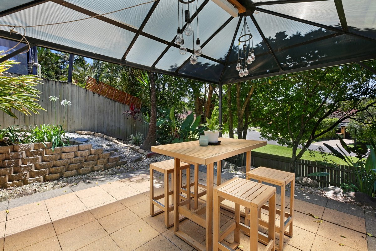 1 Arbury Hill Close Burleigh Heads 19
