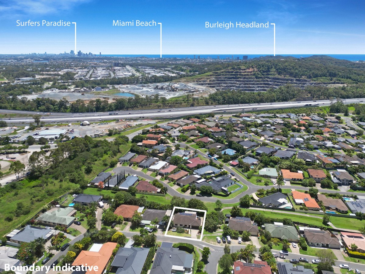 1 Arbury Hill Close Burleigh Heads 23