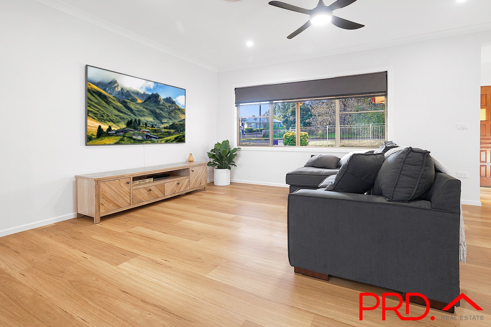 1 Bailey Avenue, TAMWORTH NSW 2340