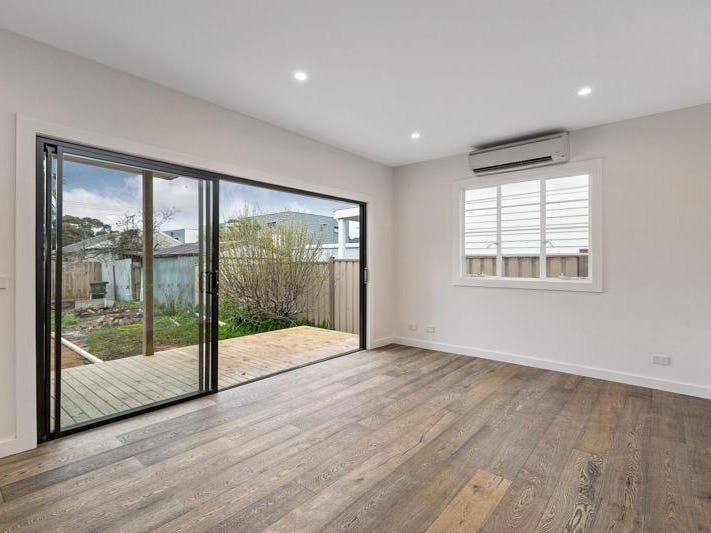 Gallery: 1 Ballard Street