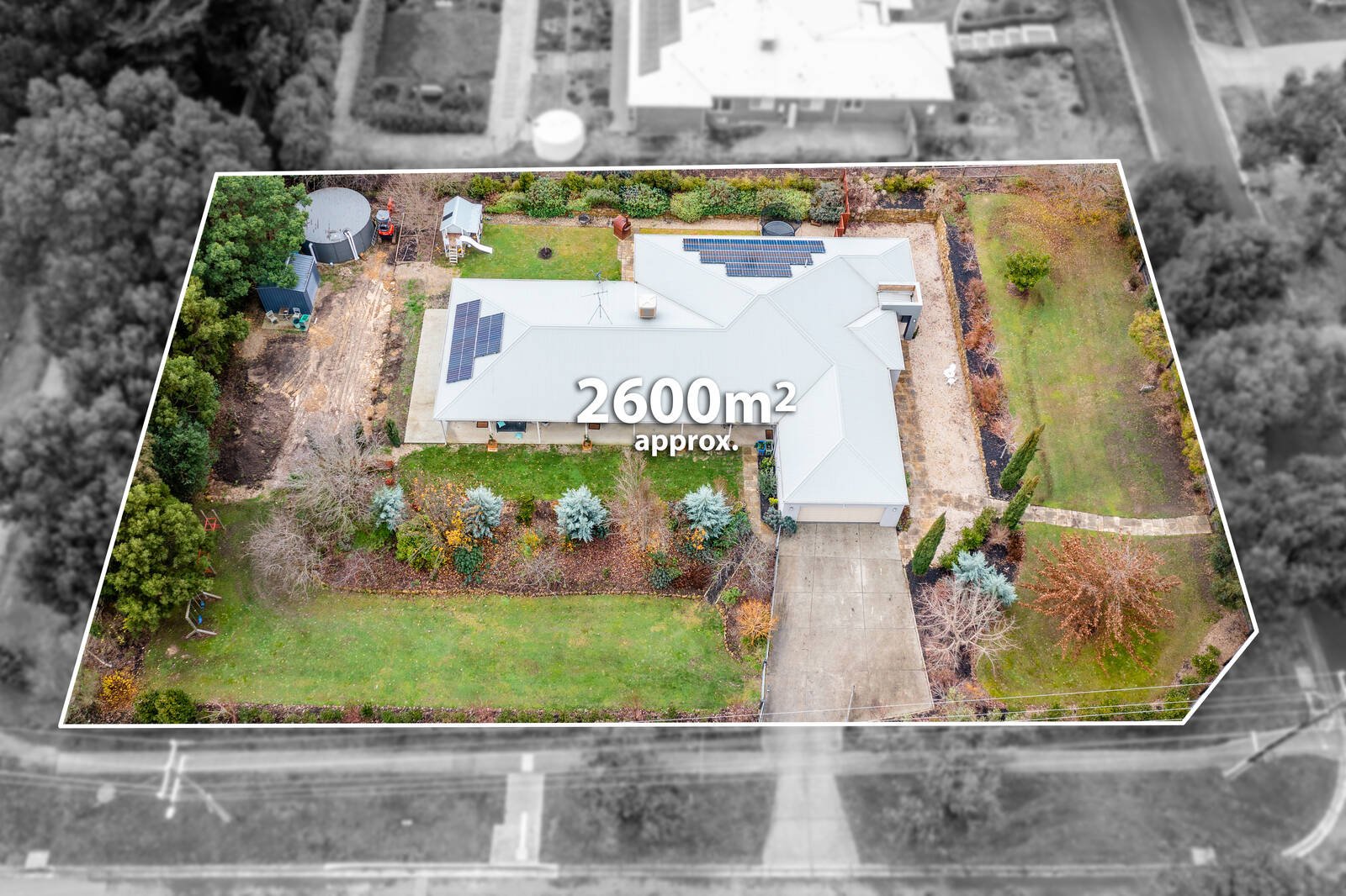 Real Estate and Property in 1 Ballymoyer Mews, Woodend, VIC