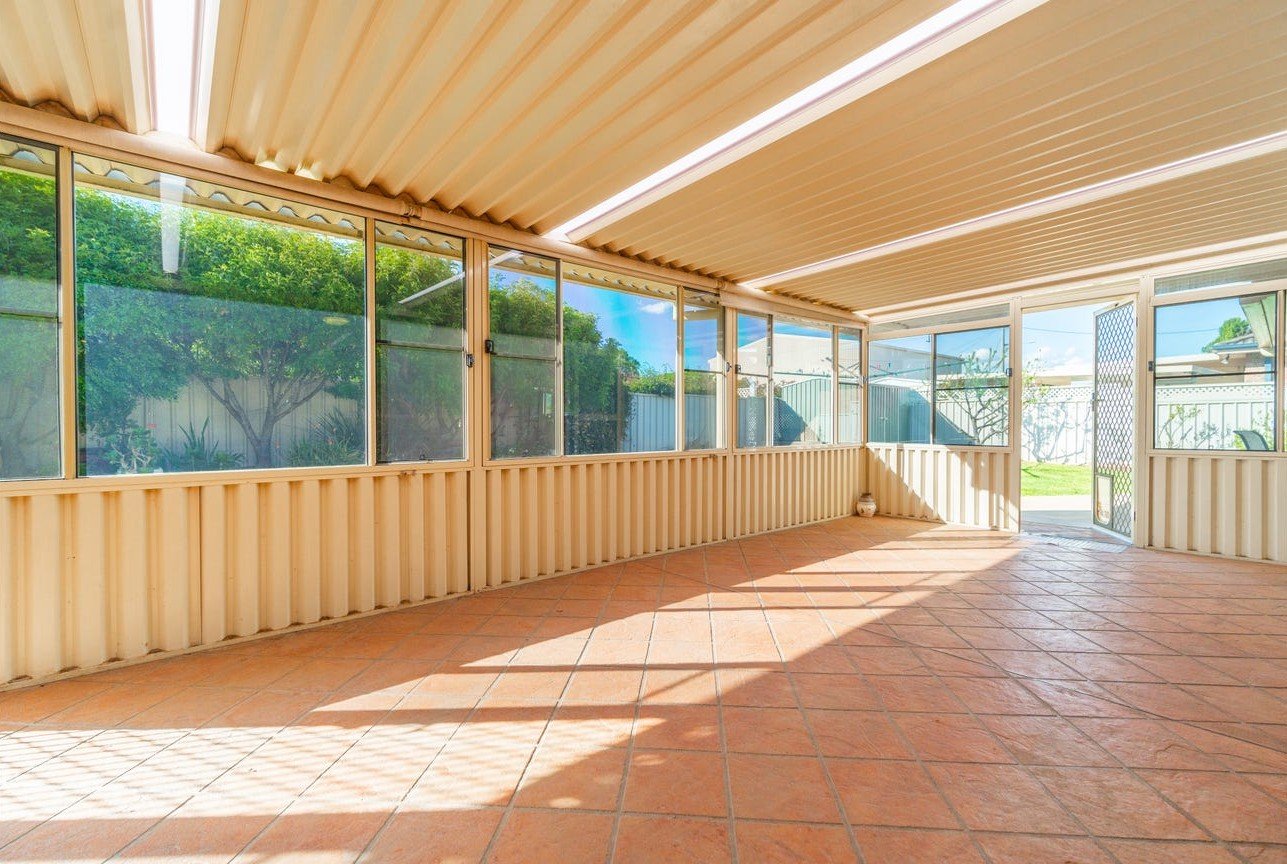 1 Banksia Close KOOTINGAL 12