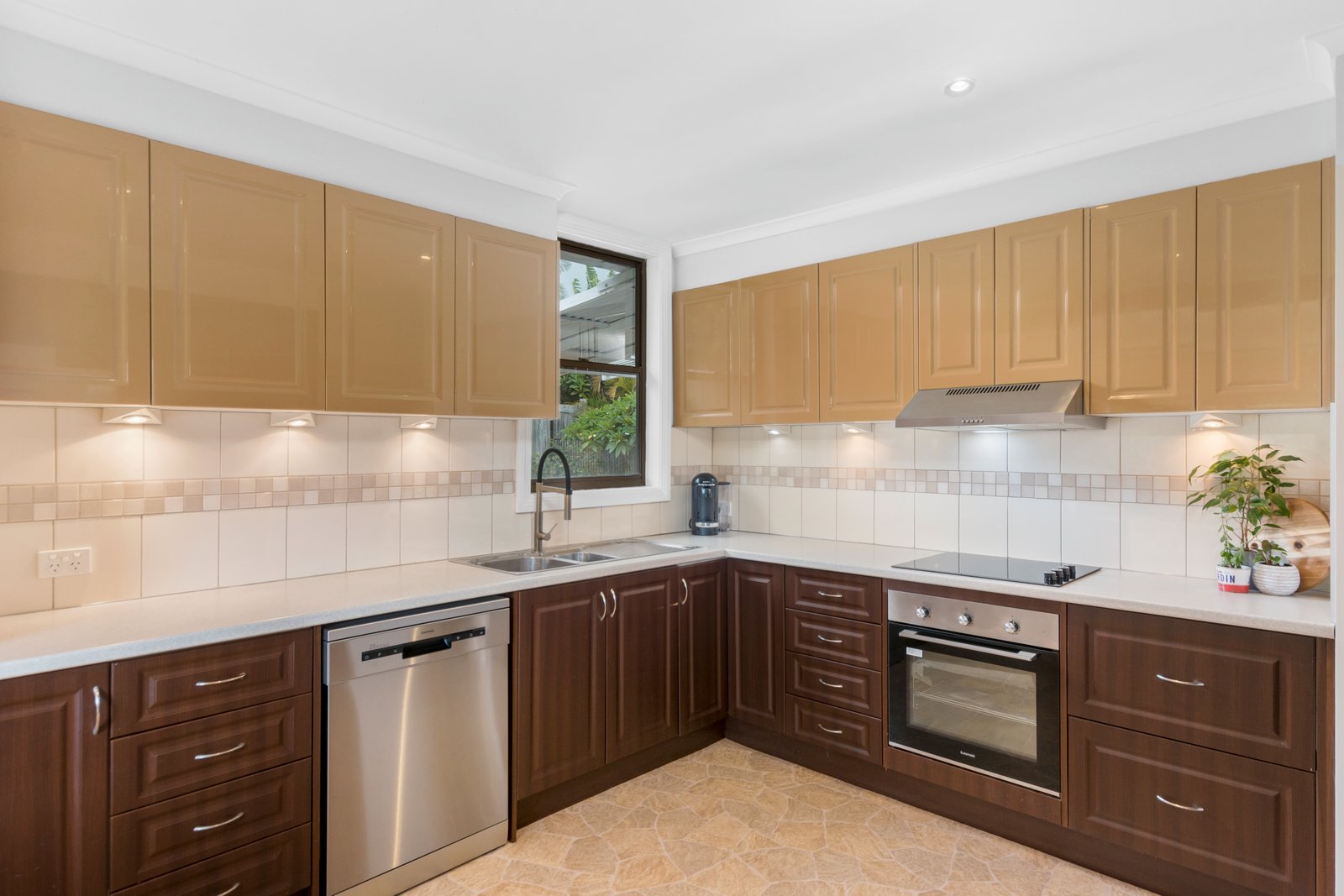 1 Barellan Avenue DAPTO 4