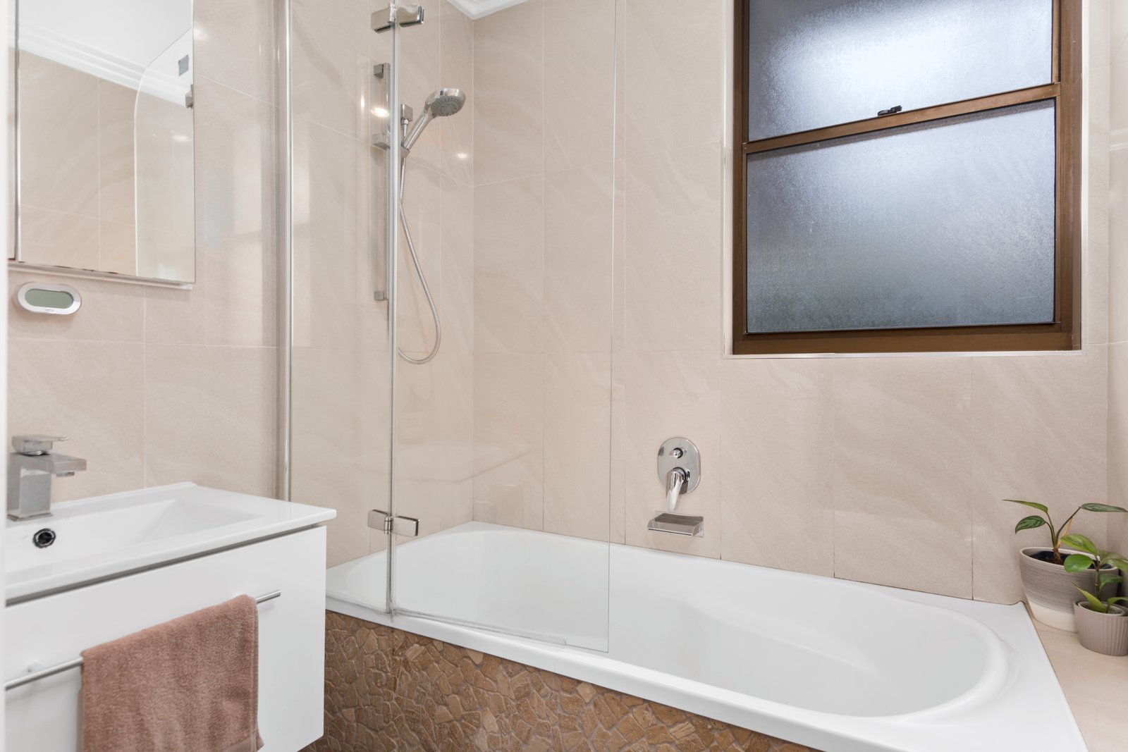 1 Barellan Avenue DAPTO 7