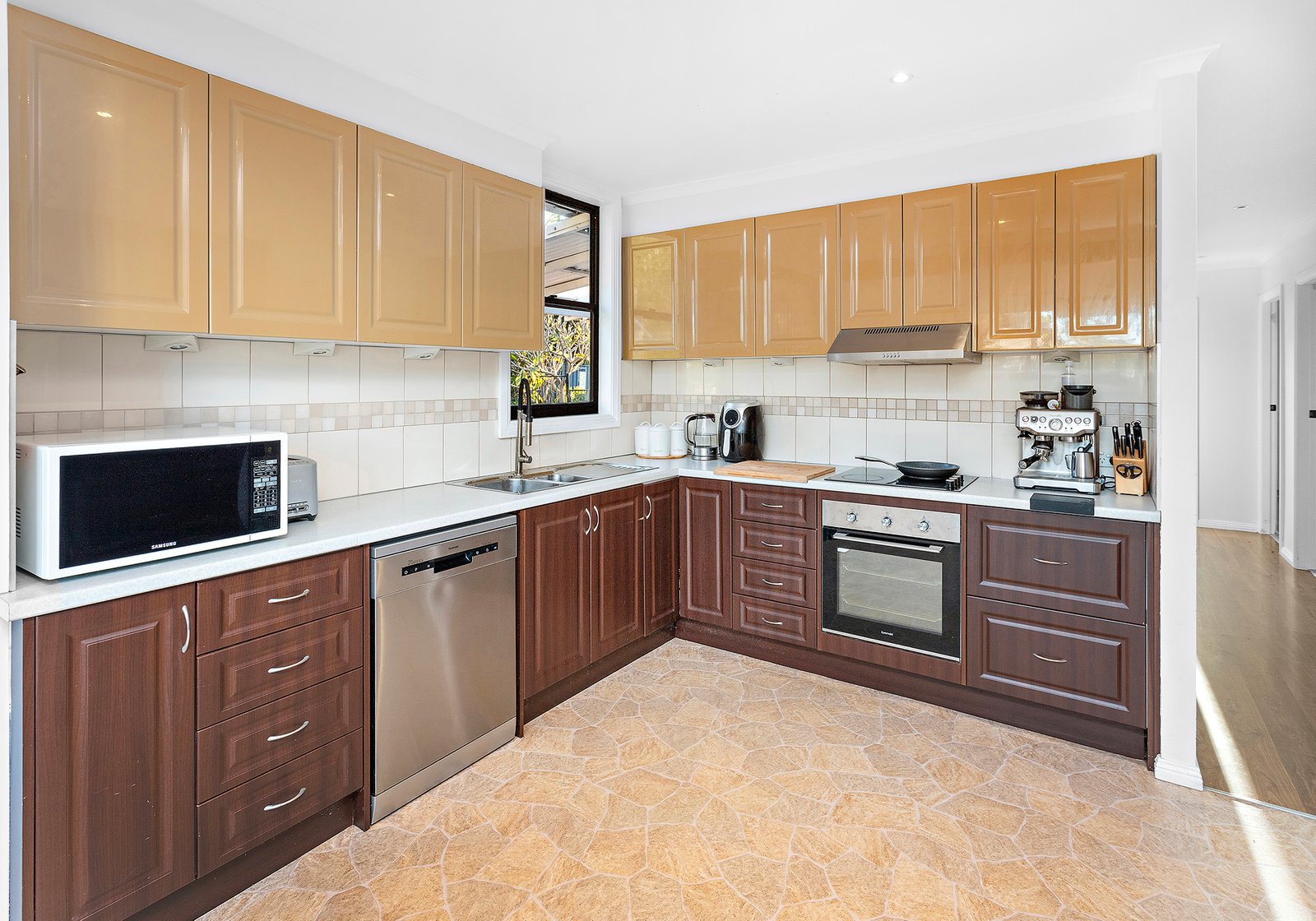 1 Barellan Avenue DAPTO 5