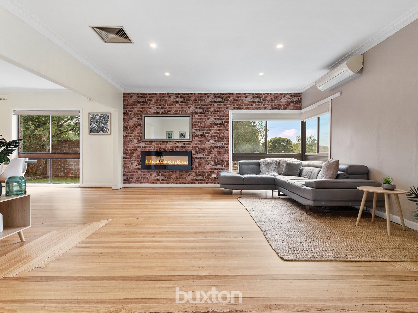 Gallery: 1 Barnes Avenue