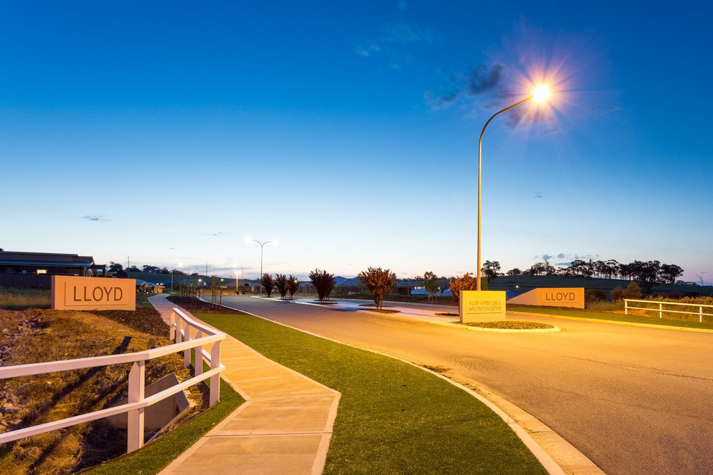 1 Barrett Street LLOYD 8