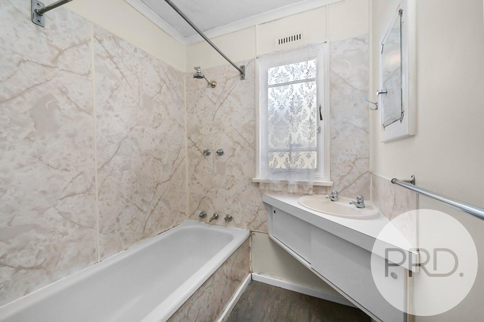 1 Bass Street WARRANE 7