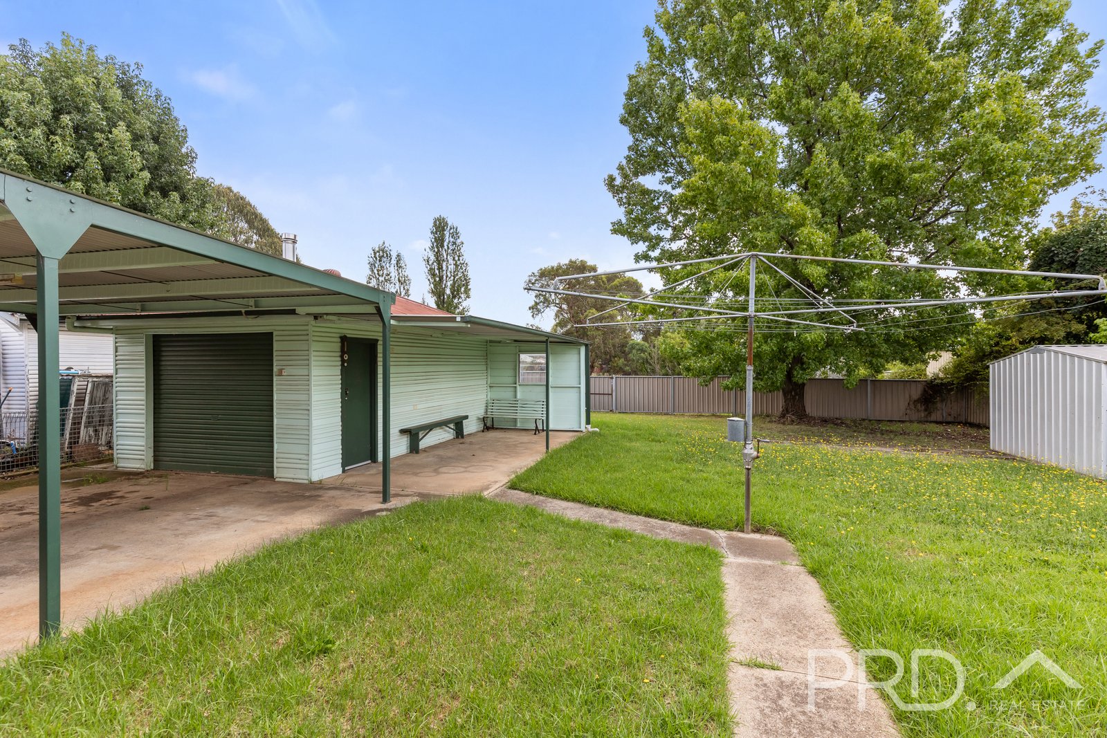 1 Bassett Street TUMUT 2