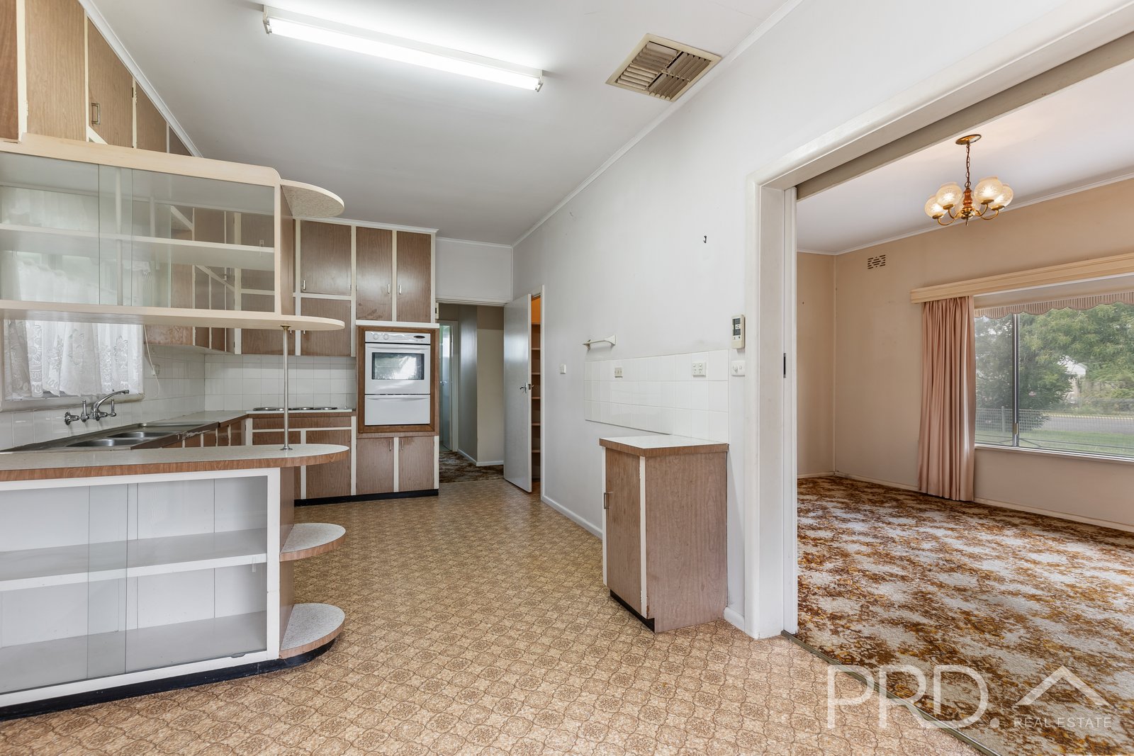 1 Bassett Street TUMUT 5