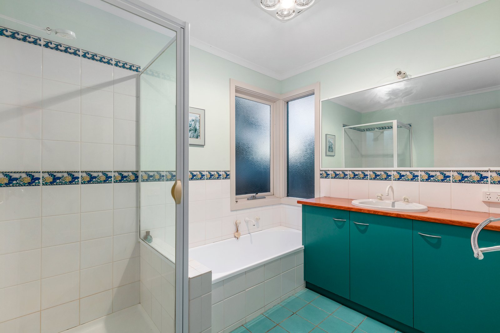 Real Estate and Property in 1 Baytown Close, Barwon Heads, VIC