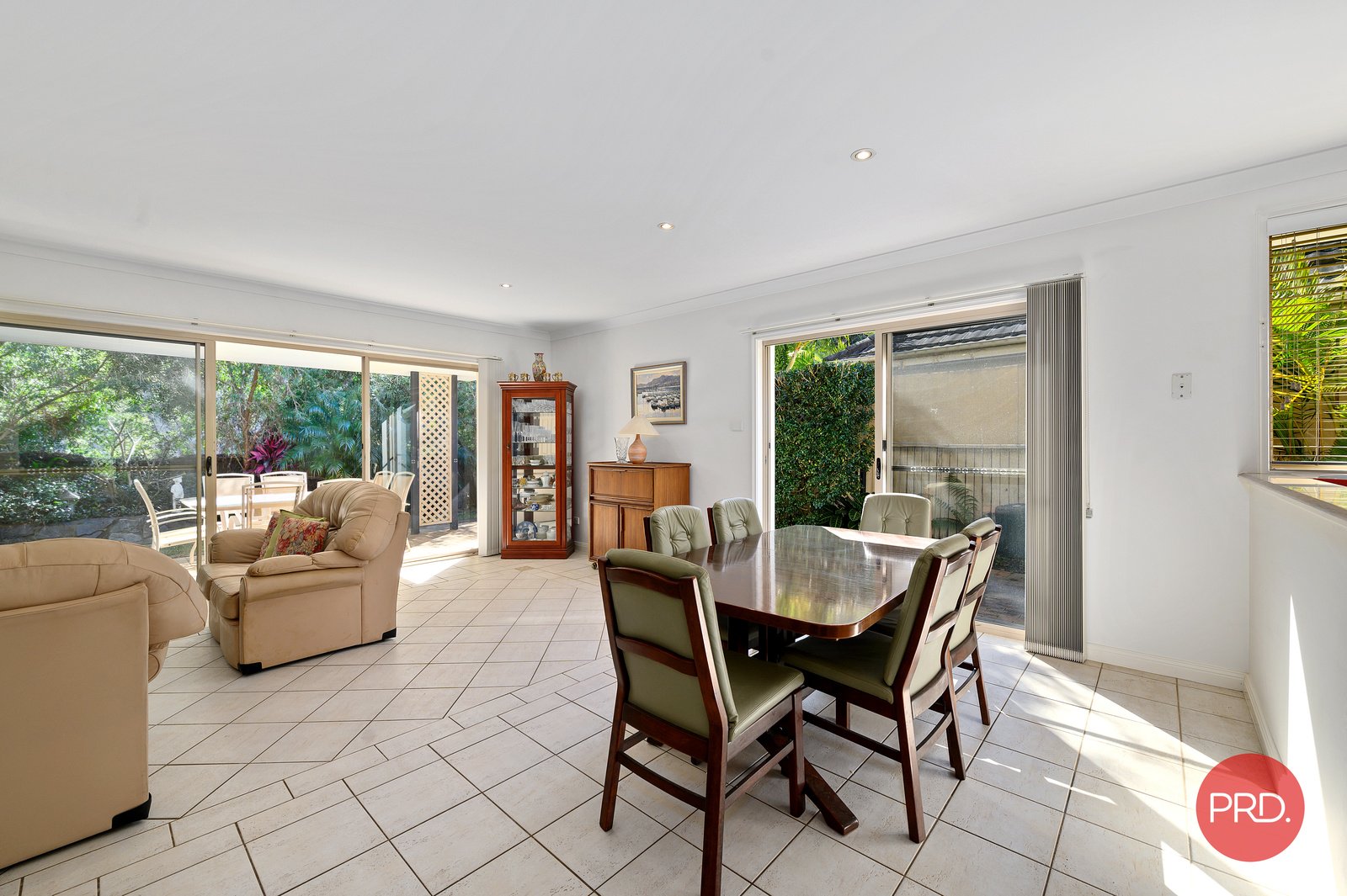 1 Beach Haven Court SAPPHIRE BEACH 5