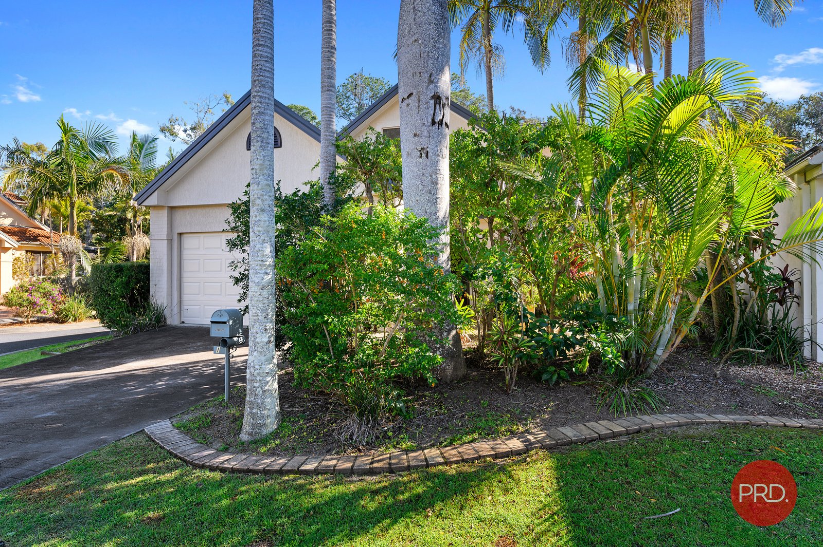 1 Beach Haven Court SAPPHIRE BEACH 25