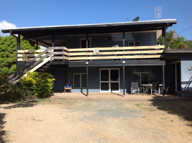 1 Beach Road & 38 Coral Esplanade CANNONVALE 2
