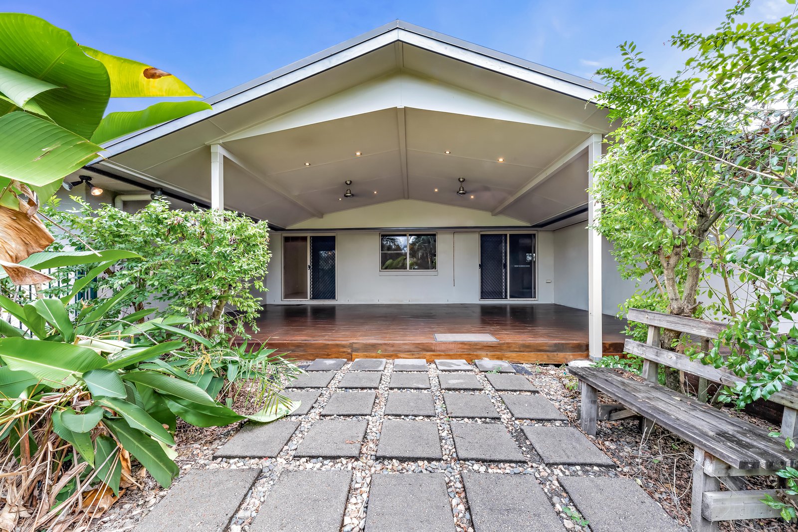 1 Beames Crescent CANNON VALLEY 15