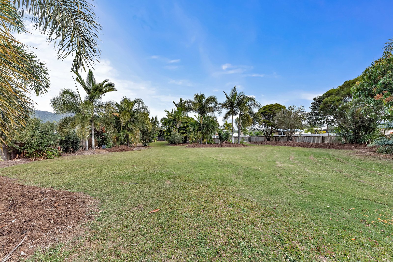 1 Beames Crescent CANNON VALLEY 17