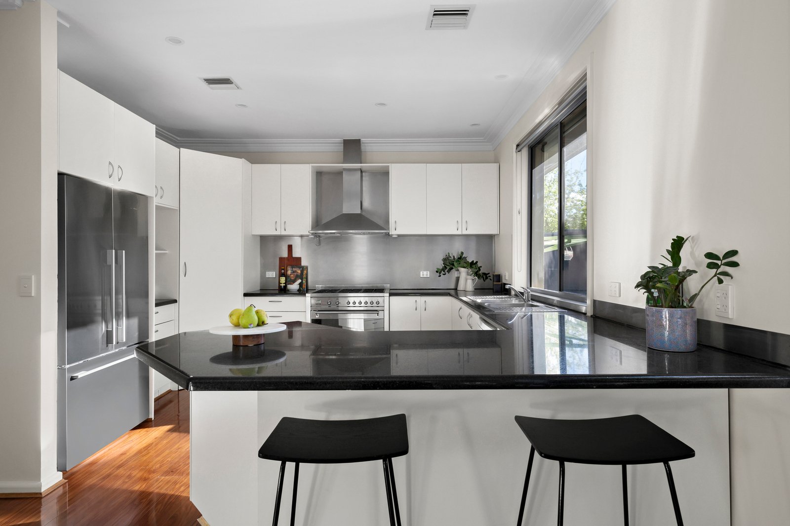 1 Bell Street, Glen Iris, 3146