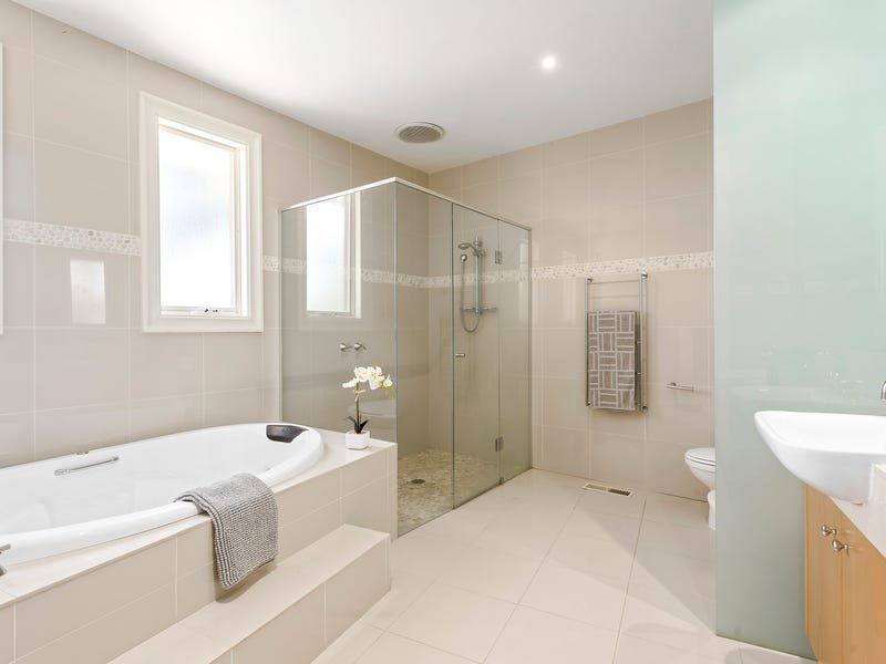 Real Estate and Property in 1 Bernarra Court, Donvale, VIC