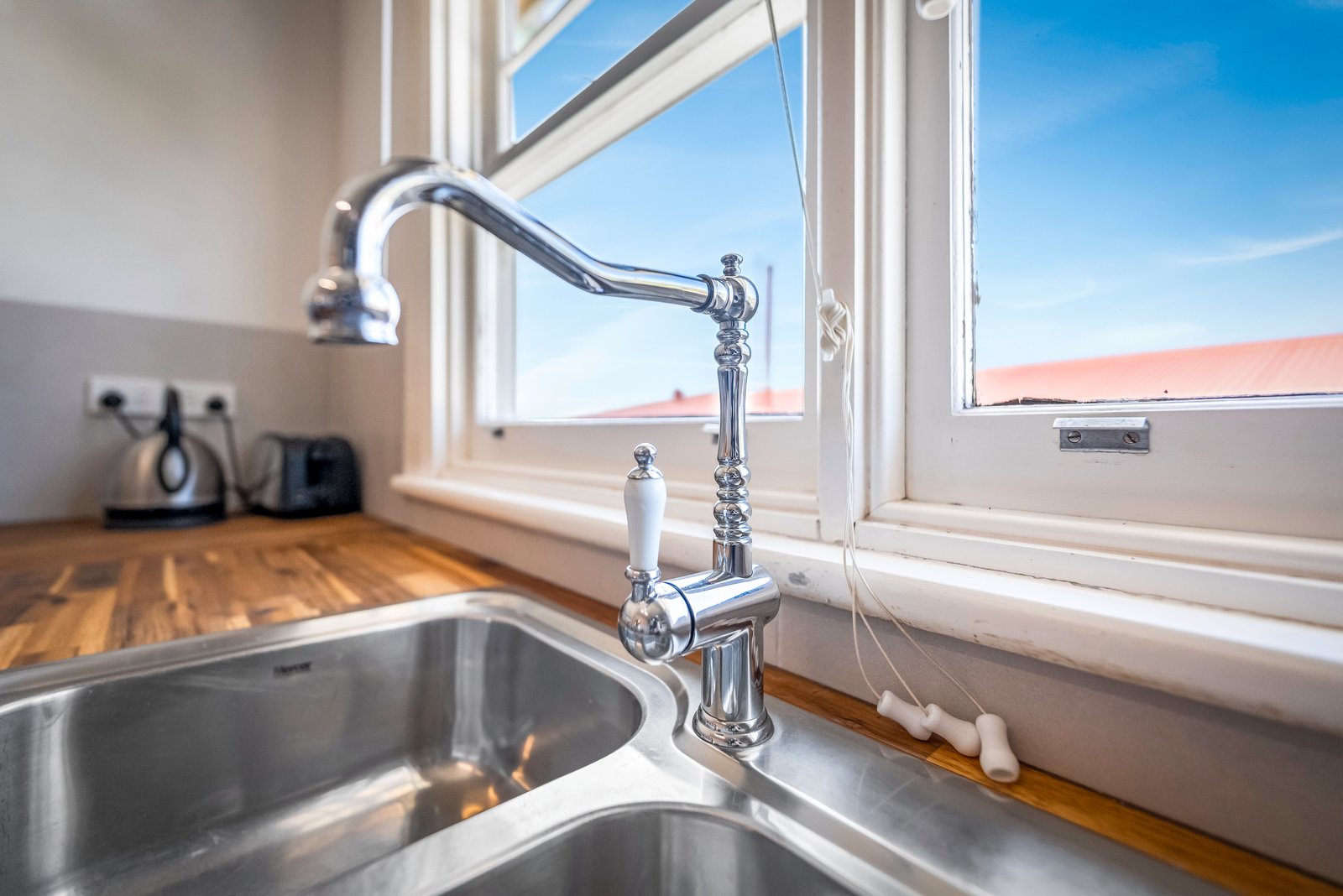 1 Beverley Grove WEST MOONAH 13