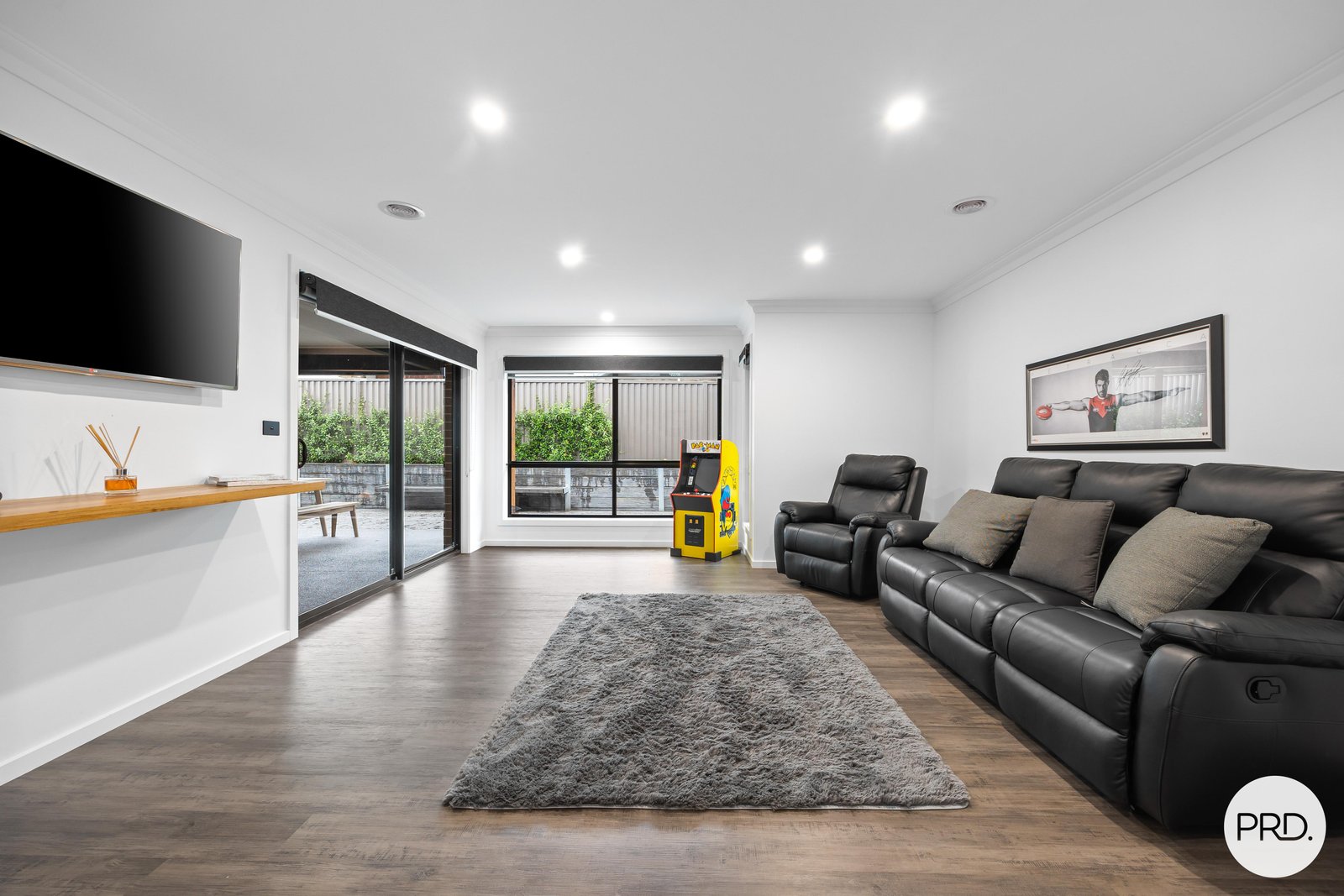 1 Bismark Court BROWN HILL 7