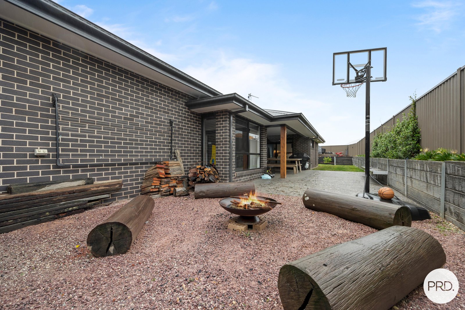 1 Bismark Court BROWN HILL 13