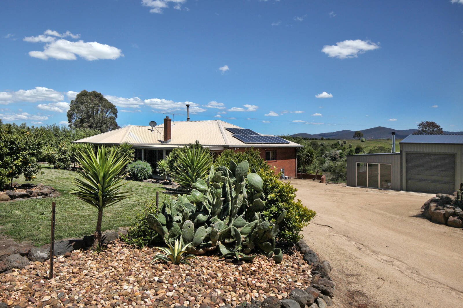 Real Estate and Property in 1 Black Range Road, Romsey, VIC