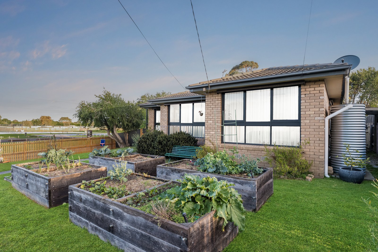 Gallery: 1 Boolarong Drive