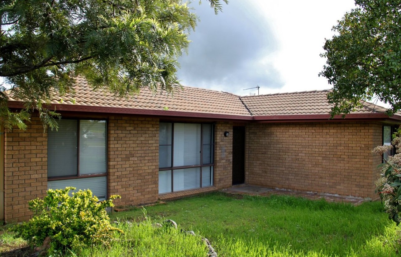 1 Boronia Drive CALALA 1