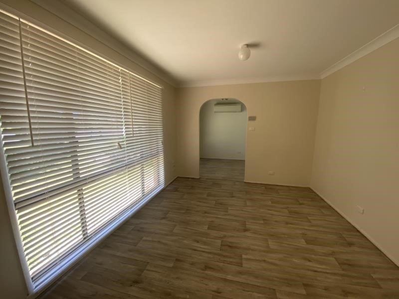 1 Boronia Drive TAMWORTH 2