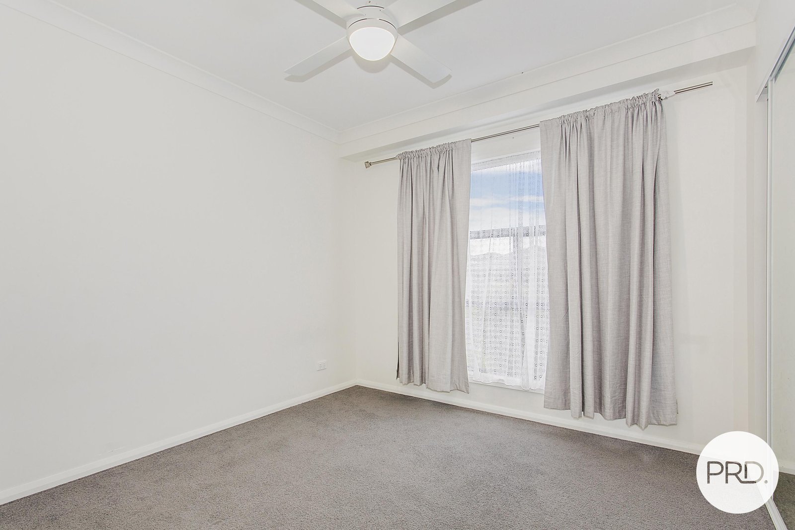 1 Borrowdale Avenue DUNBOGAN 9