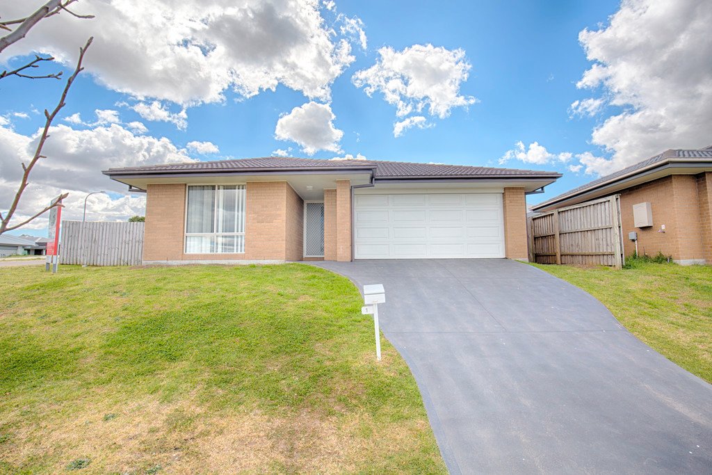 1 Boxer st  GILLIESTON HEIGHTS 17