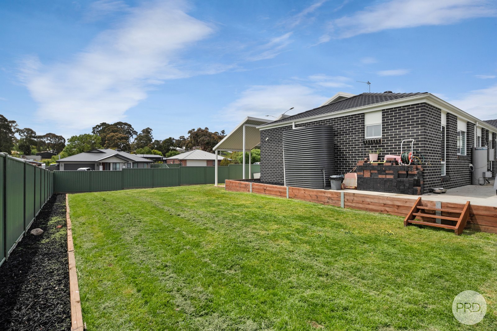 1 Boyd Court CANADIAN 15