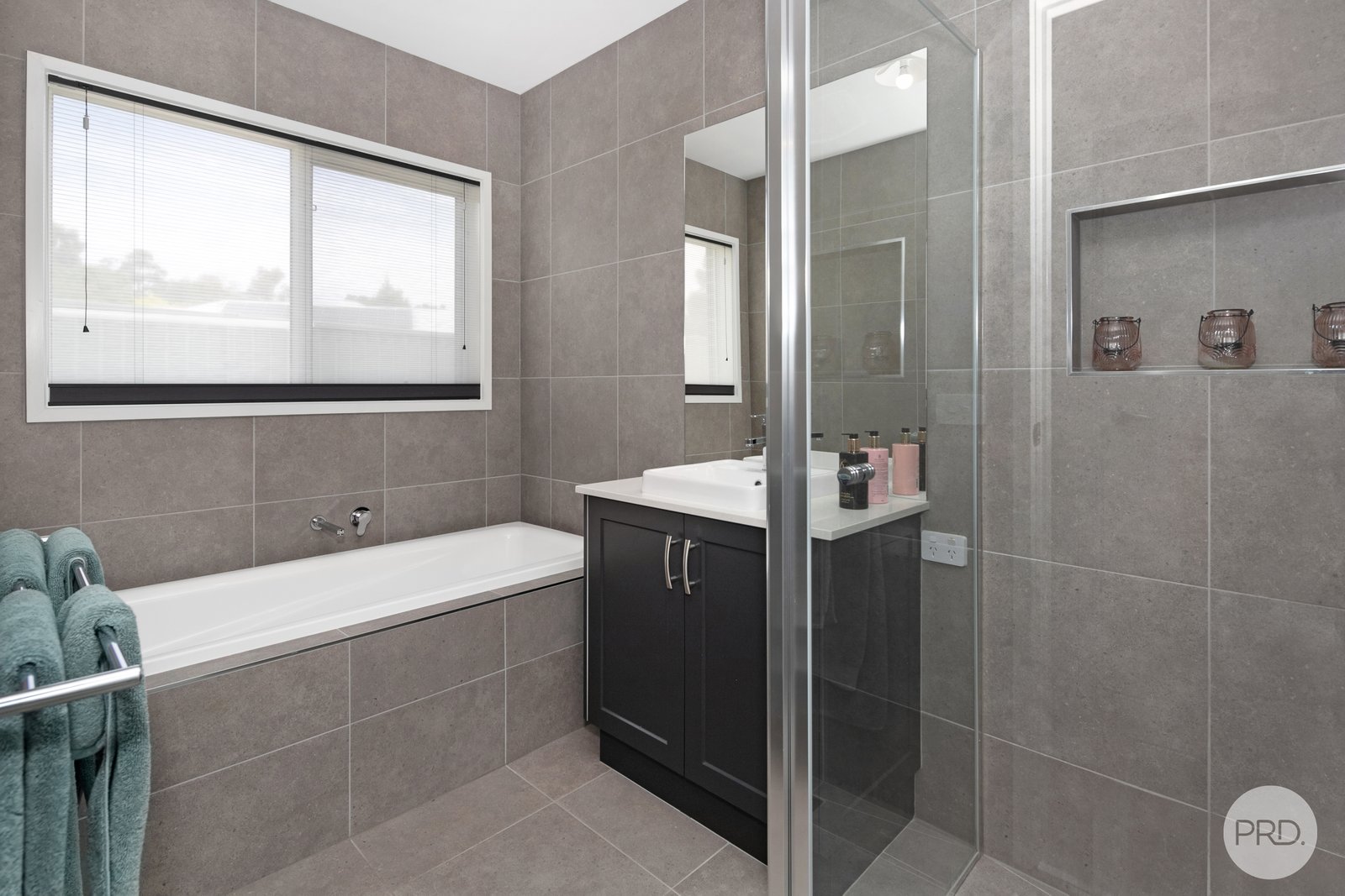 1 Boyd Court CANADIAN 11