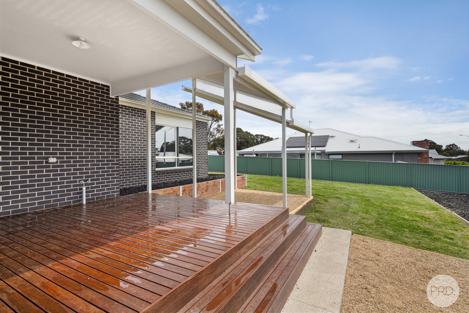 1 Boyd Court CANADIAN 13