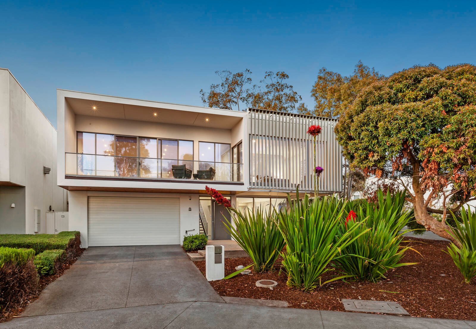 Real Estate and Property in 1 Brazier Grove, Kew, VIC