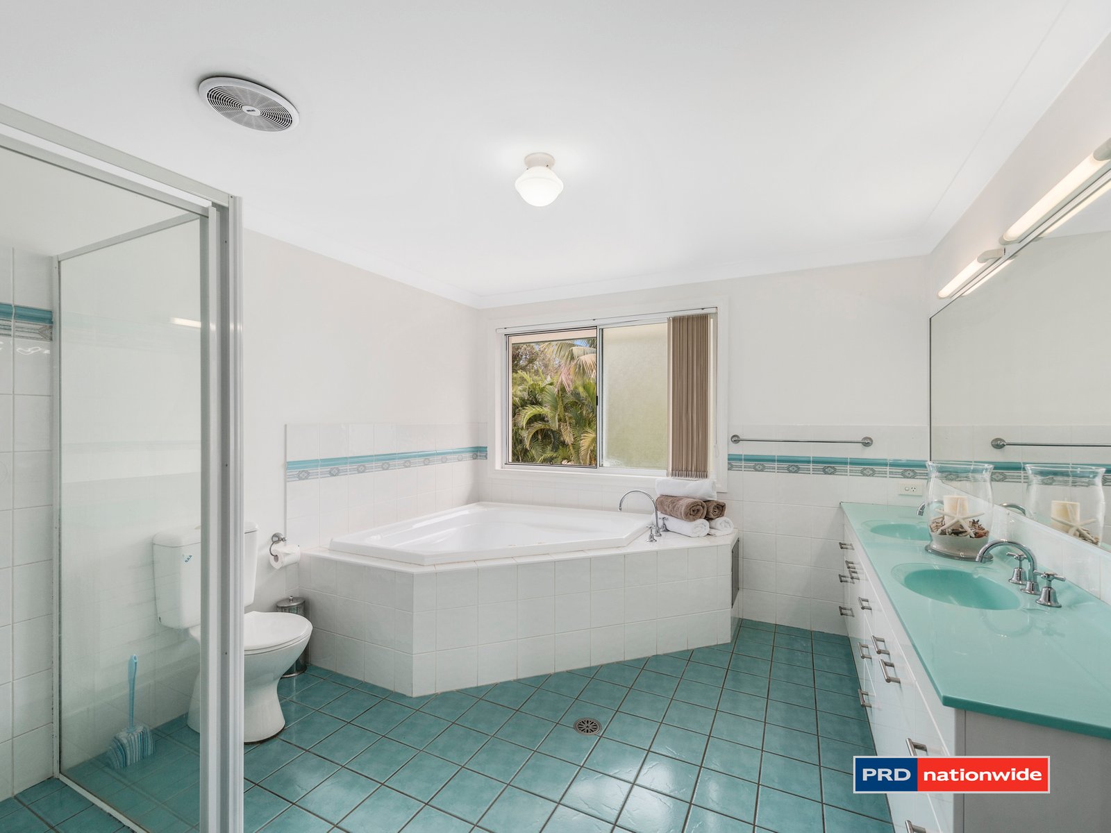 1 Breakers Way KORORA 16