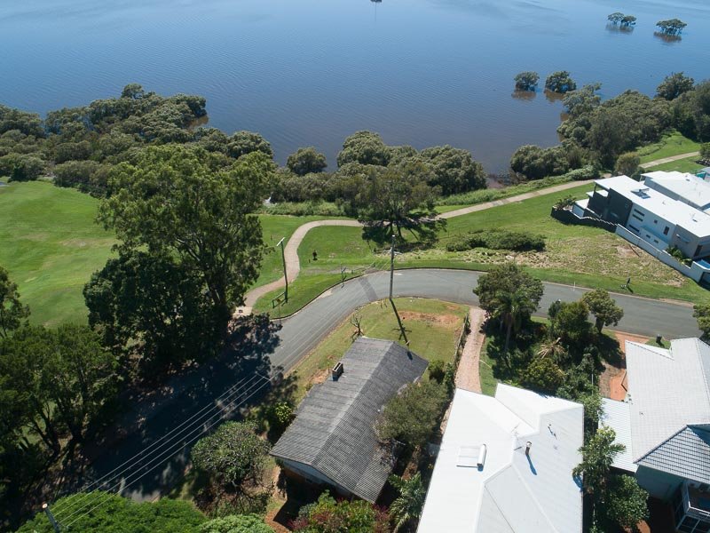 1 BROADWATER Terrace REDLAND BAY 22