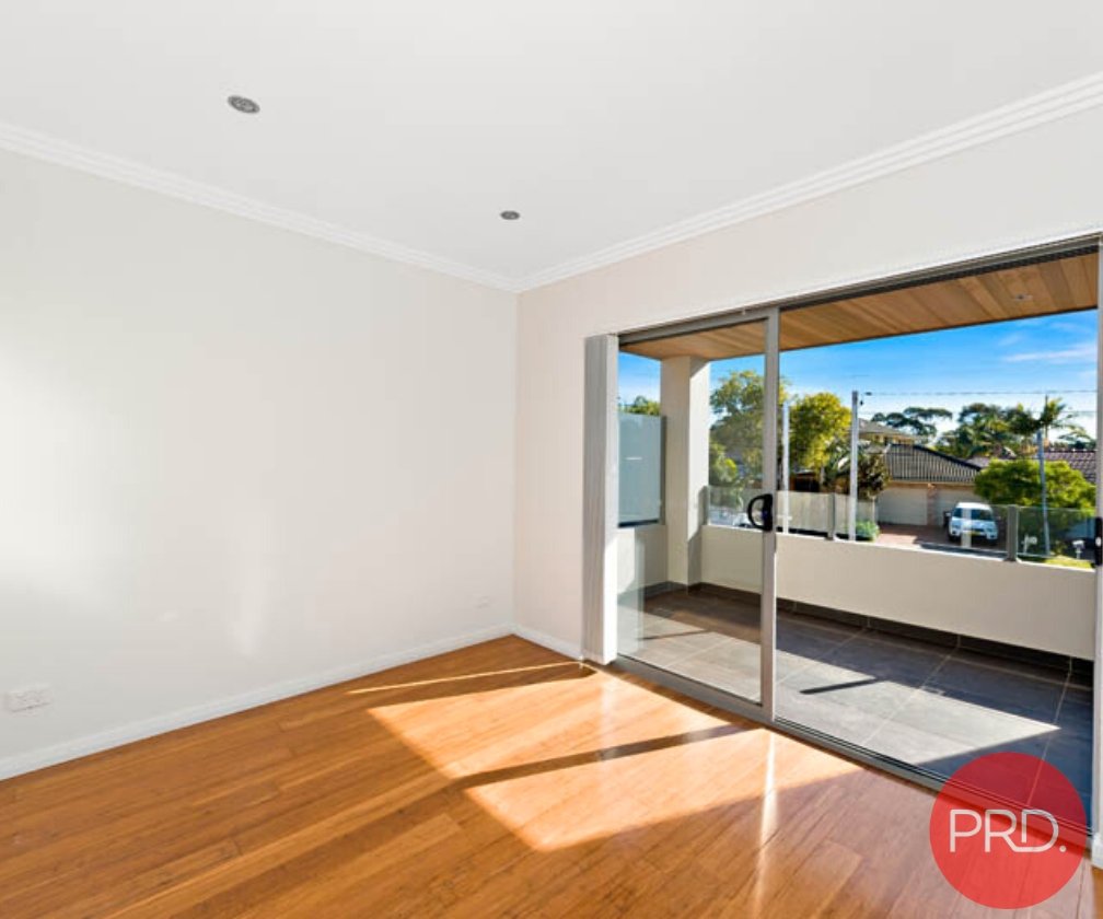 1 Bruce Ave  PANANIA 4