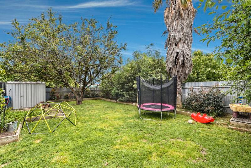 1 Burrell Street FLORA HILL 7