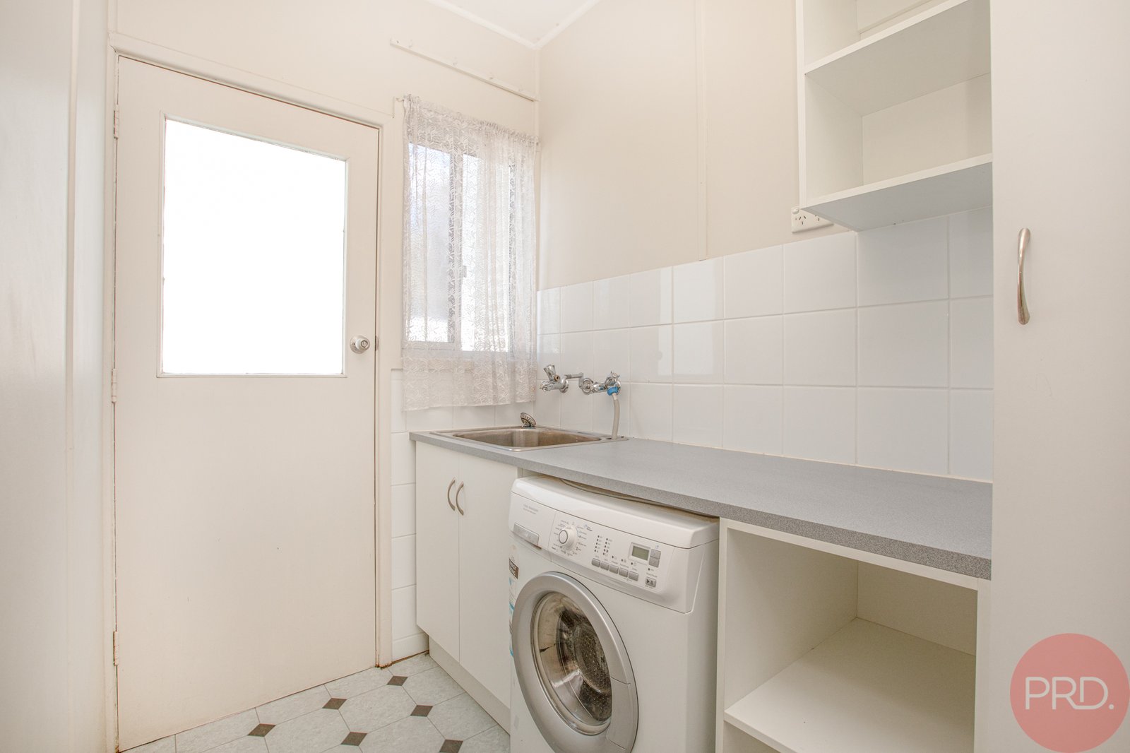 1 Byron Street BERESFIELD 16