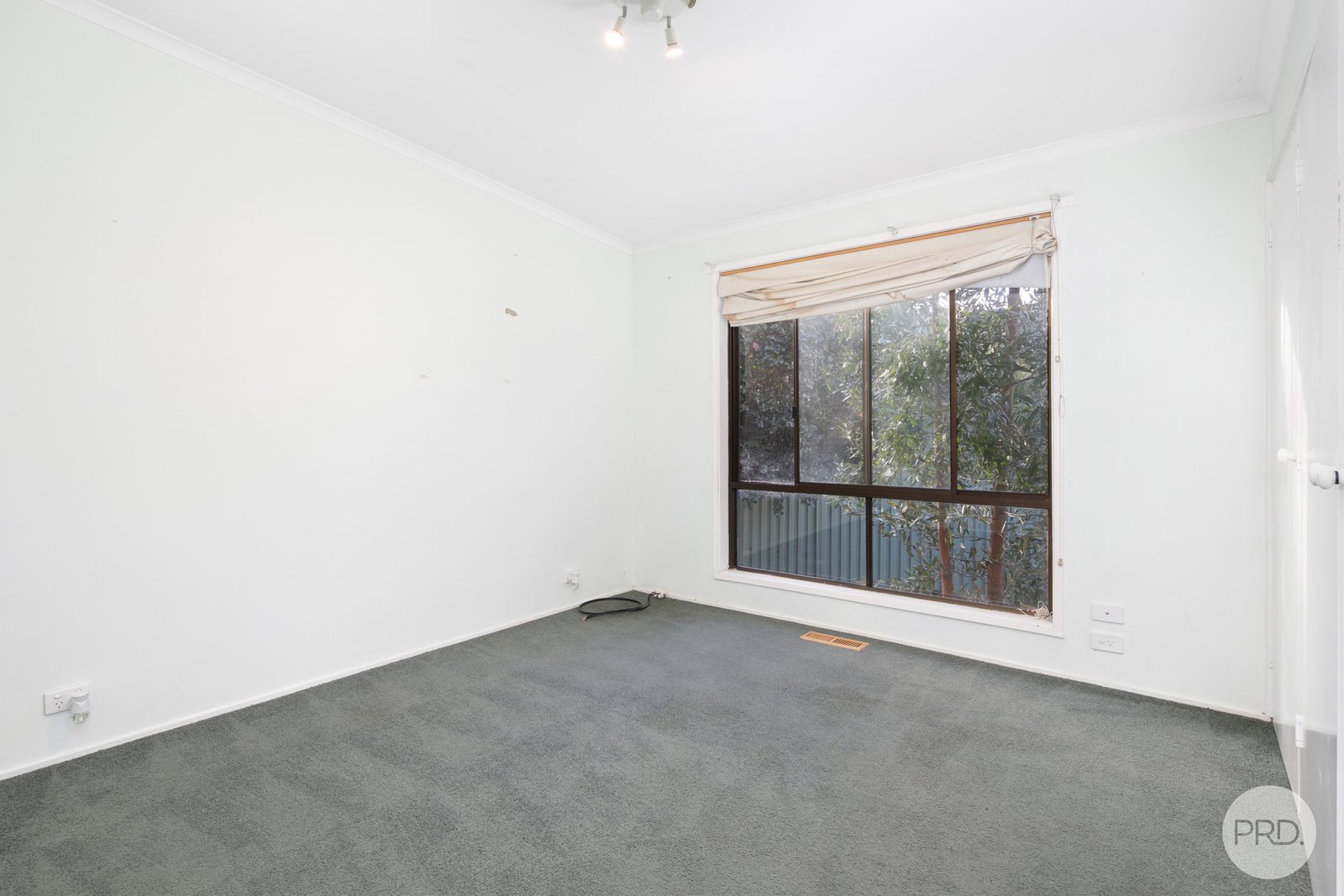 1 Caddy Drive CRESWICK 9